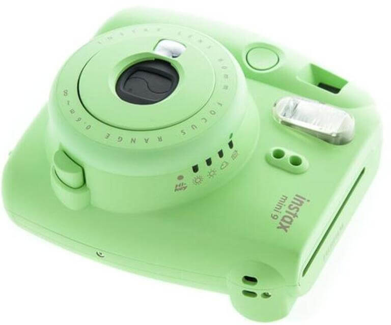 Фотоаппарат моментальной печати Fujifilm Instax Mini 9 Lime Green